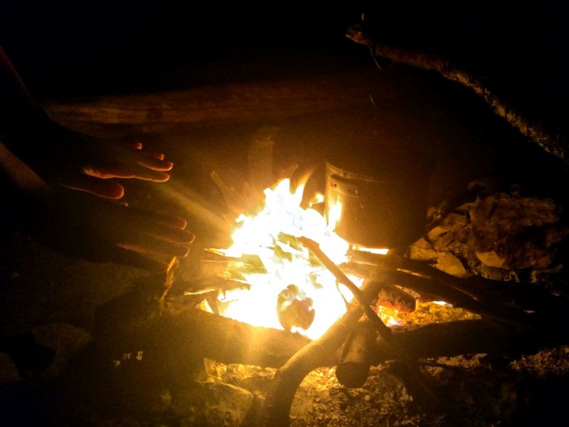 что взять в поход с палаткой